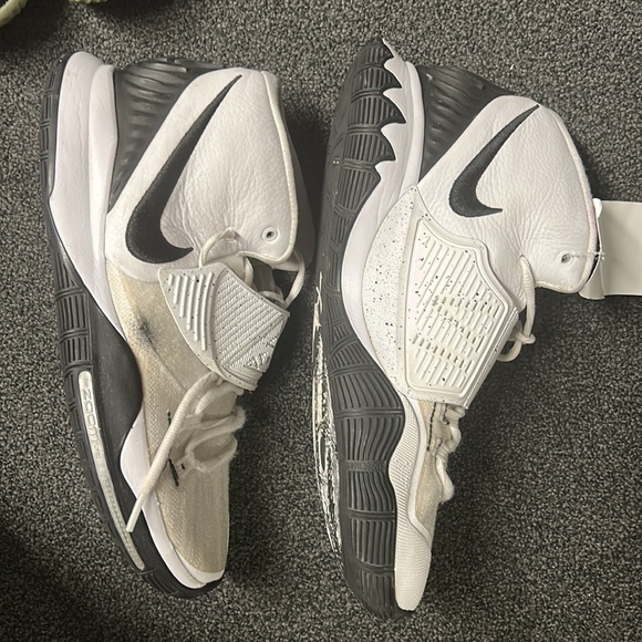 Kyrie Nike 6 and Basketball sneakers for men - Picture 2 of 11